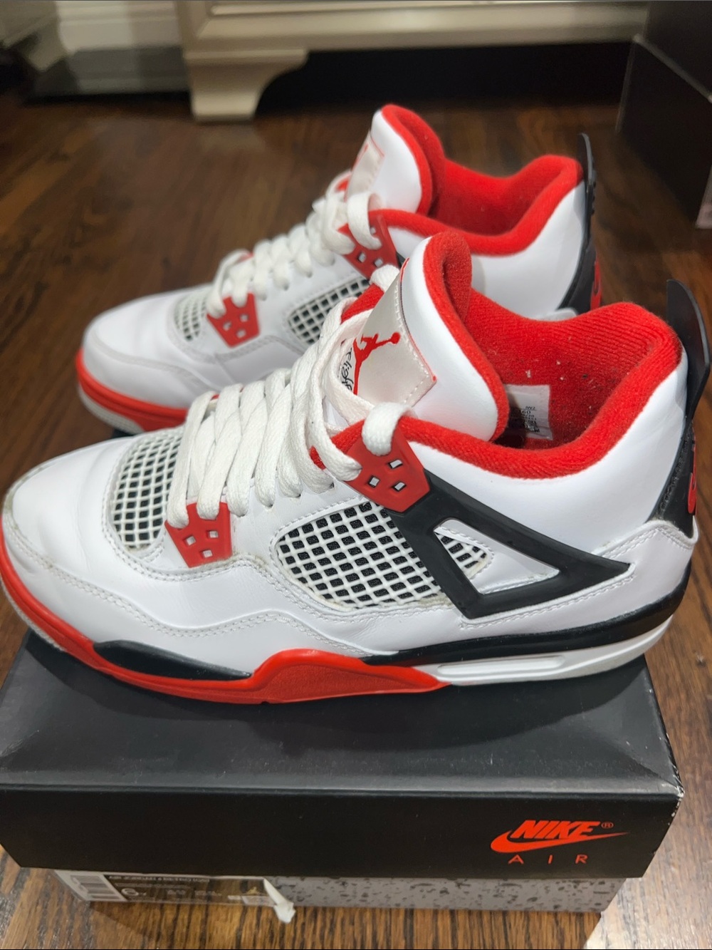 Air Jordan 4 Retro White/Fire Red